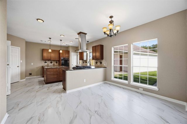 4712 Broadmoor Drive, League City, TX 77573