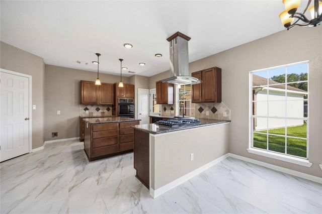 4712 Broadmoor Drive, League City, TX 77573
