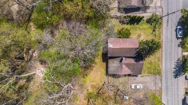 11 Greenbrook Dr, West Milford Twp., NJ 07480