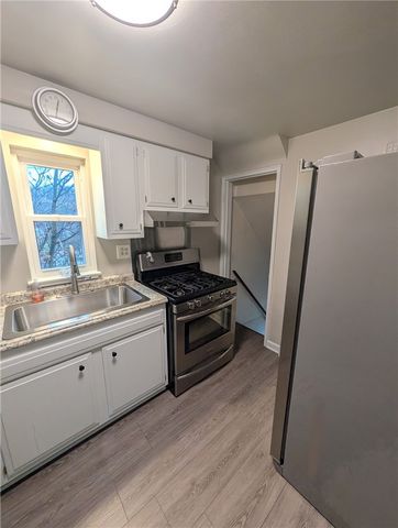 2009 Jacob St, Brookline, PA 15226