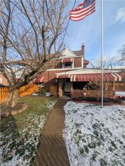 2009 Jacob St, Brookline, PA 15226