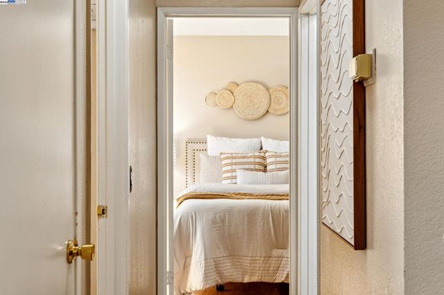 213 Ladera Plz, Union City, CA 94587