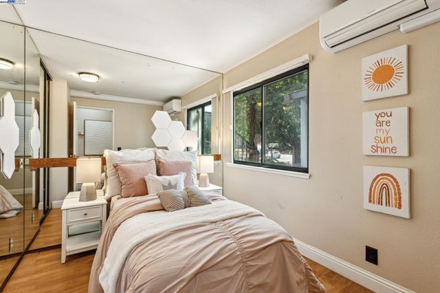 213 Ladera Plz, Union City, CA 94587