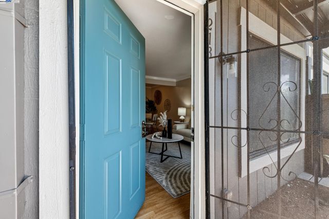 213 Ladera Plz, Union City, CA 94587