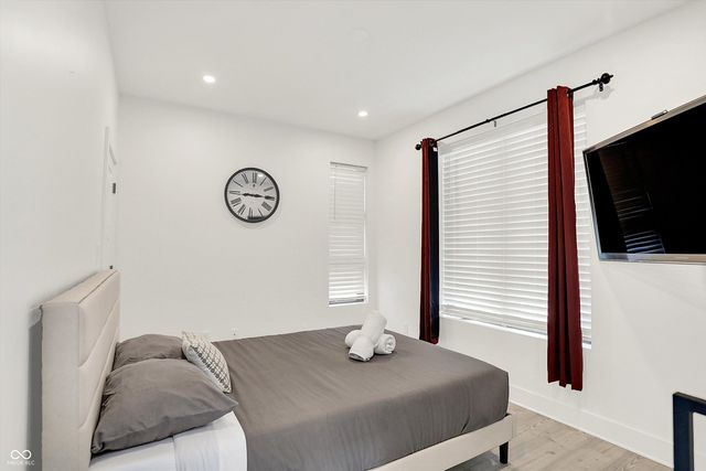 1405 E Vermont Street, Indianapolis, IN 46201