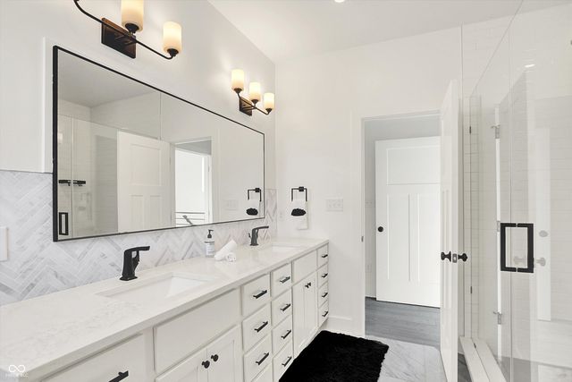 1405 E Vermont Street, Indianapolis, IN 46201