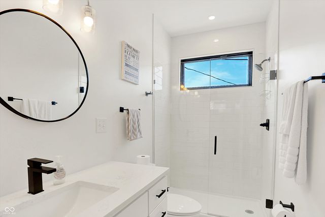 1405 E Vermont Street, Indianapolis, IN 46201