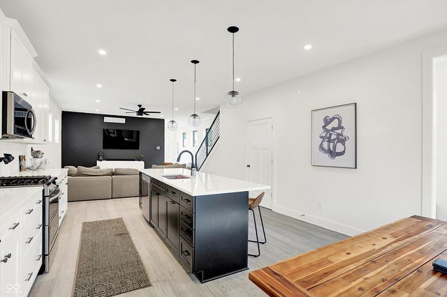 1405 E Vermont Street, Indianapolis, IN 46201