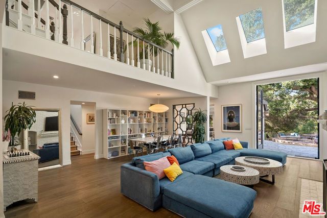 29105 Old Mill Creek Lane, Agoura Hills, CA 91301