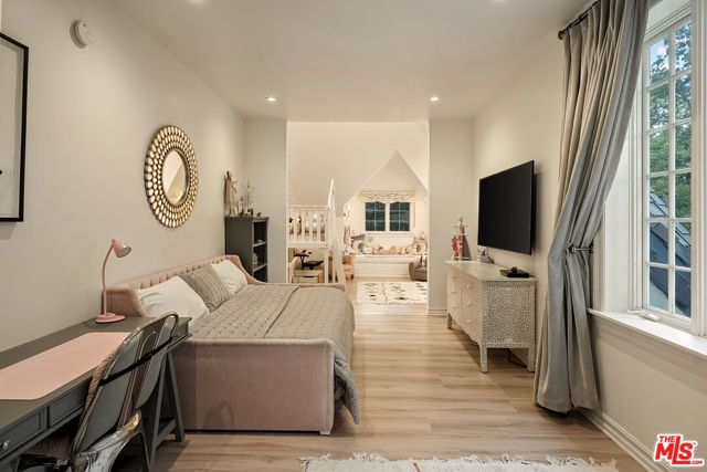 29105 Old Mill Creek Lane, Agoura Hills, CA 91301
