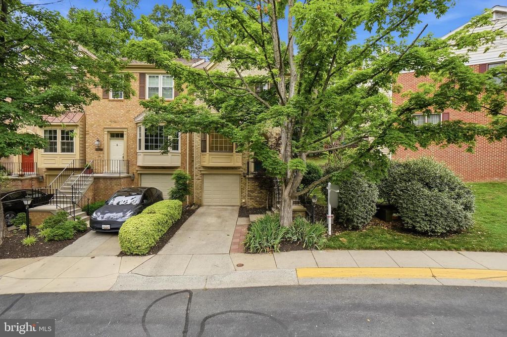 12327 SOUR CHERRY WAY, Gaithersburg, MD 20878