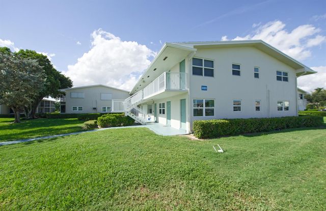 320 W Horizons W 210, Boynton Beach, FL 33435
