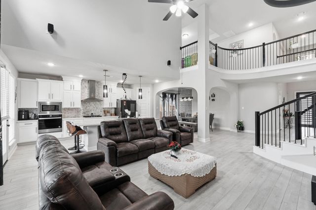 2842 Acacia Grove Drive, Katy, TX 77494