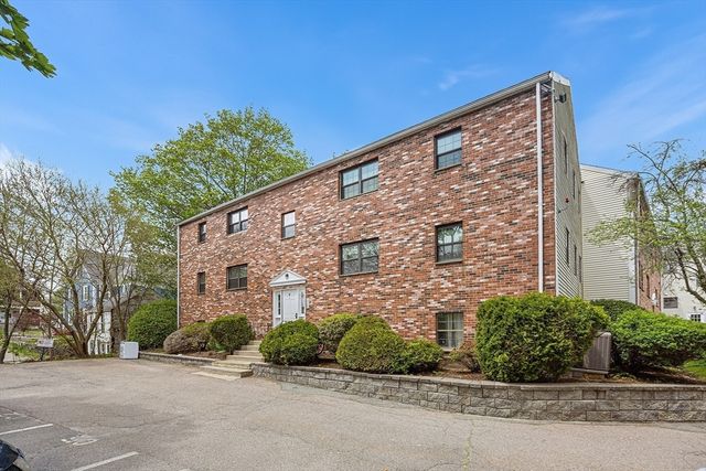 8 Jackson St C4, Quincy, MA 02169