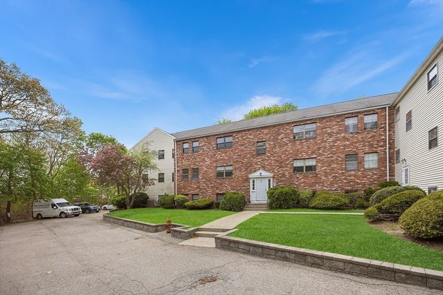 8 Jackson St C4, Quincy, MA 02169