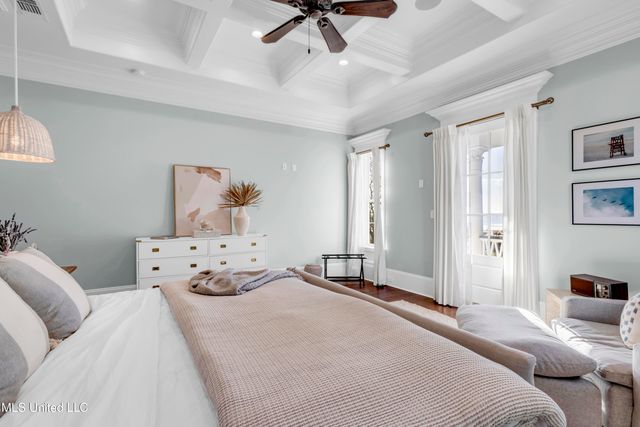 1118 E Beach Boulevard, Gulfport, MS 39501