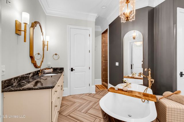 1118 E Beach Boulevard, Gulfport, MS 39501