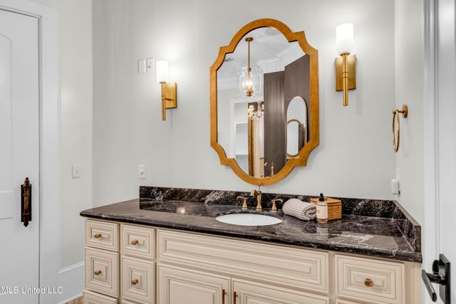 1118 E Beach Boulevard, Gulfport, MS 39501