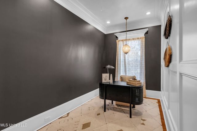 1118 E Beach Boulevard, Gulfport, MS 39501