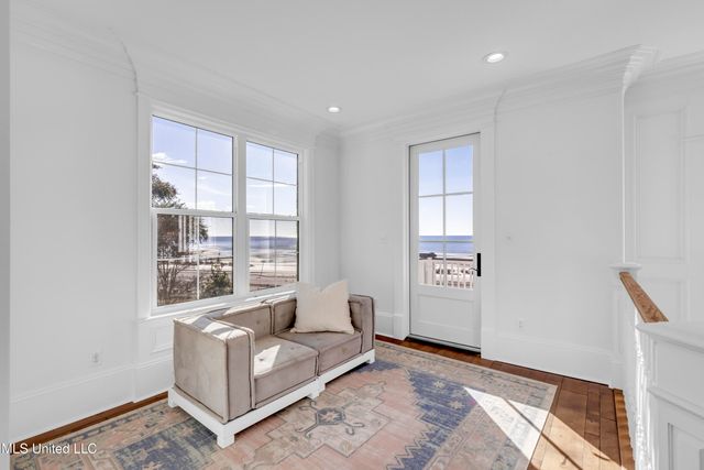 1118 E Beach Boulevard, Gulfport, MS 39501