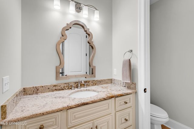 1118 E Beach Boulevard, Gulfport, MS 39501