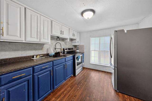 319 McArthur Street, Athens, TX 75751