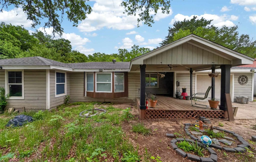 319 McArthur Street, Athens, TX 75751