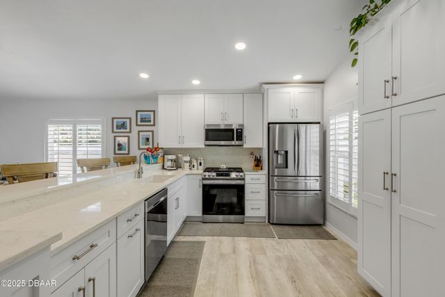 814 Maralyn Avenue, New Smyrna Beach, FL 32169