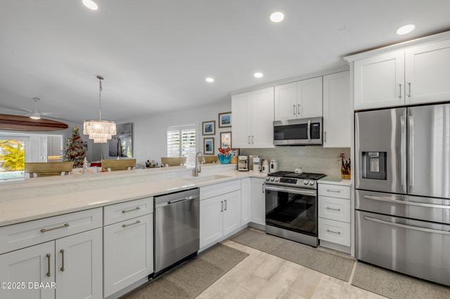 814 Maralyn Avenue, New Smyrna Beach, FL 32169