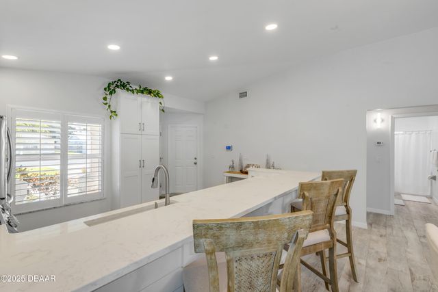 814 Maralyn Avenue, New Smyrna Beach, FL 32169