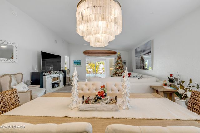 814 Maralyn Avenue, New Smyrna Beach, FL 32169