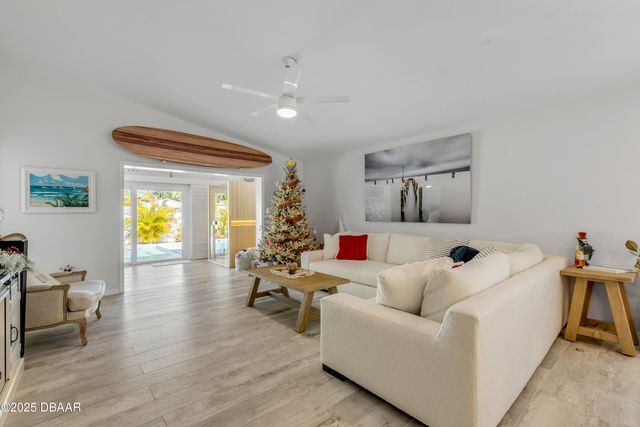 814 Maralyn Avenue, New Smyrna Beach, FL 32169