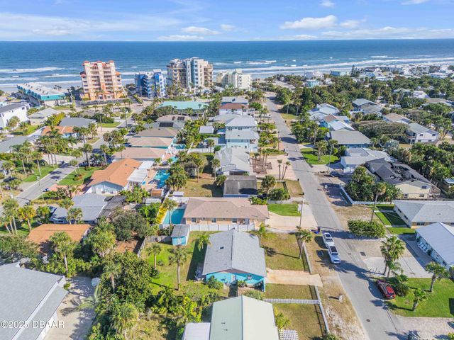 814 Maralyn Avenue, New Smyrna Beach, FL 32169