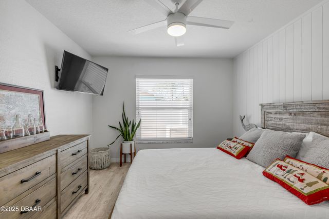 814 Maralyn Avenue, New Smyrna Beach, FL 32169