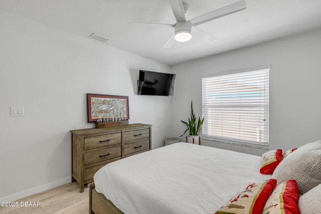 814 Maralyn Avenue, New Smyrna Beach, FL 32169