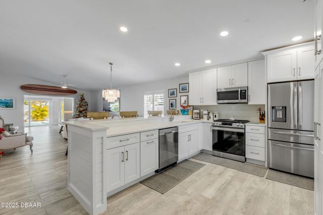 814 Maralyn Avenue, New Smyrna Beach, FL 32169