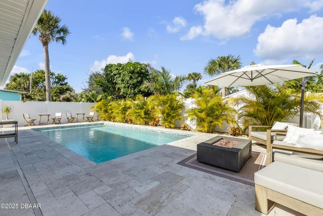 814 Maralyn Avenue, New Smyrna Beach, FL 32169