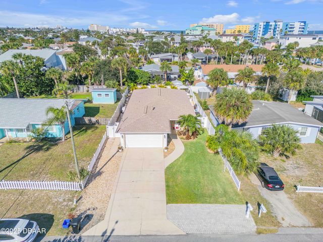 814 Maralyn Avenue, New Smyrna Beach, FL 32169