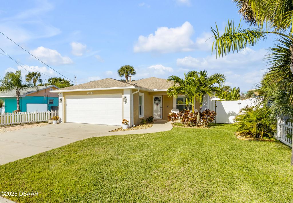 814 Maralyn Avenue, New Smyrna Beach, FL 32169