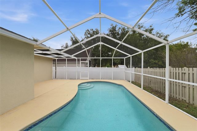 4432 HORSESHOE PICK LANE, Valrico, FL 33594
