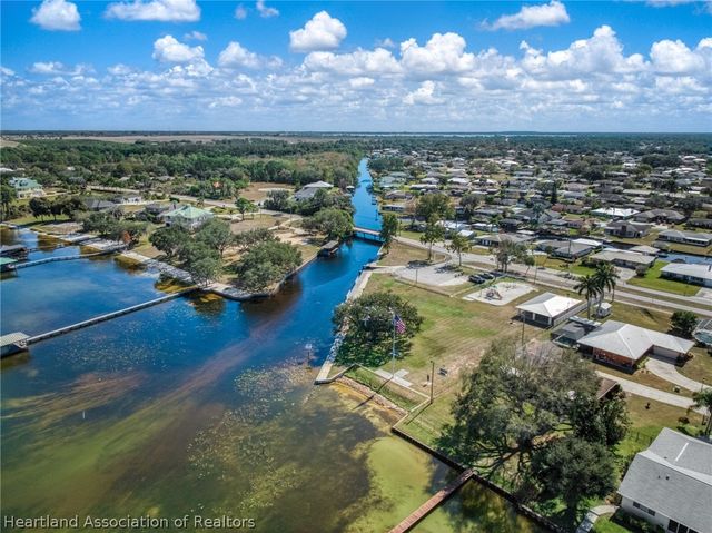 125 Lemon Road NW, Lake Placid, FL 33852