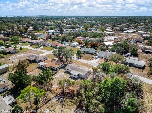 125 Lemon Road NW, Lake Placid, FL 33852