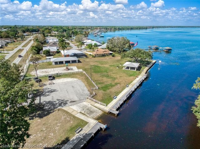 125 Lemon Road NW, Lake Placid, FL 33852