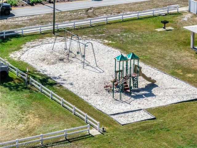 125 Lemon Road NW, Lake Placid, FL 33852