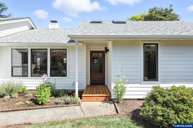 1425 Rees Hill Rd SE Rd, Salem, OR 97306