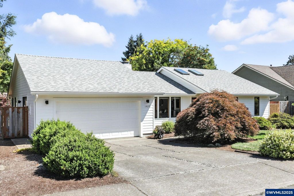 1425 Rees Hill Rd SE Rd, Salem, OR 97306