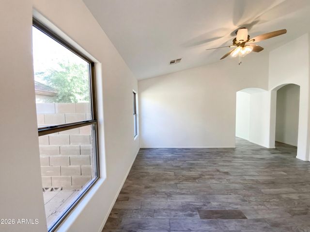 36795 W MONDRAGONE Lane, Maricopa, AZ 85138