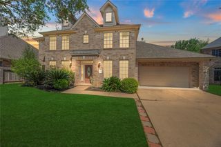 1810 Candle Light Court, Sugar Land, TX 77498