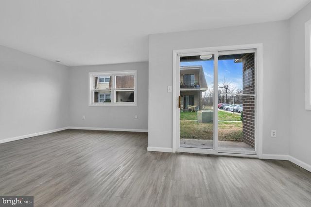 19-1 FLORENCE TOLLGATE PL, Florence, NJ 08518