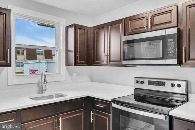 19-1 FLORENCE TOLLGATE PL, Florence, NJ 08518